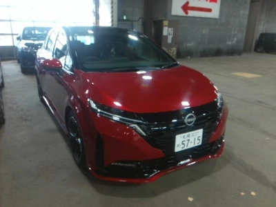 NISSAN AURA