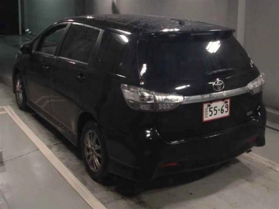 TOYOTA WISH