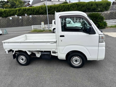 TOYOTA PIXIS TRUCK