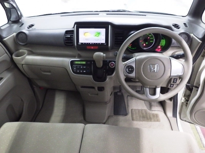 HONDA N BOX +