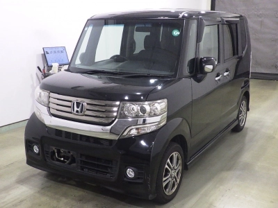 HONDA N BOX +