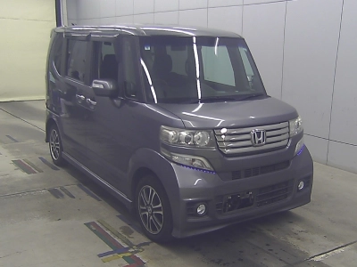 HONDA N BOX +