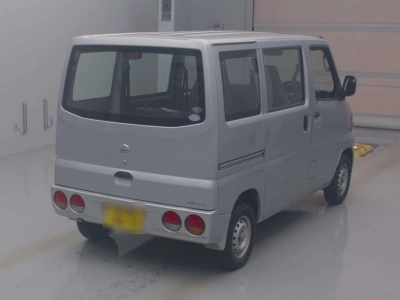 NISSAN CLIPPER VAN