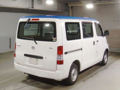 TOYOTA LITE ACE VAN