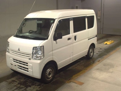 MITSUBISHI MINICAB