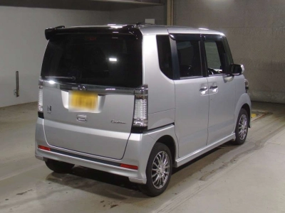 HONDA N BOX CUSTOM