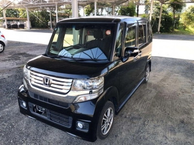HONDA N BOX CUSTOM