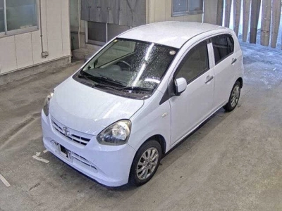 TOYOTA PIXIS EPOCH