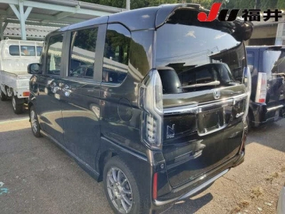HONDA N BOX CUSTOM
