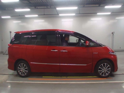 TOYOTA ESTIMA HYBRID