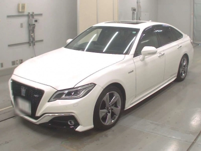 TOYOTA CROWN HYBRID