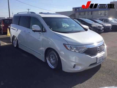 NISSAN QUEST