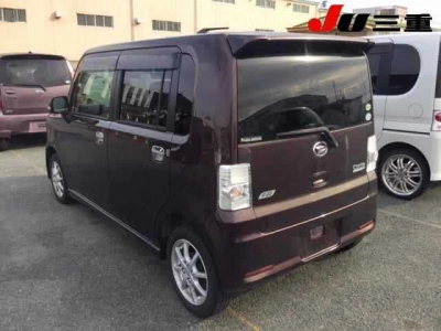 DAIHATSU MOVE CONTE