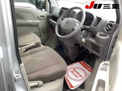 NISSAN NV100 CLIPPER