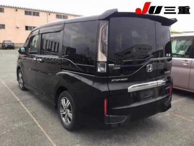 HONDA STEPWGN SPADA