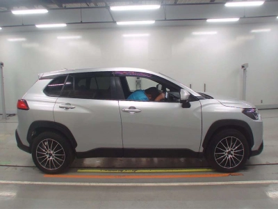 TOYOTA COROLLA CROSS