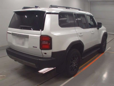 TOYOTA LAND CRUISER 250