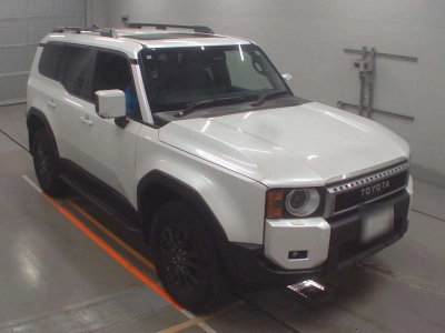 TOYOTA LAND CRUISER 250