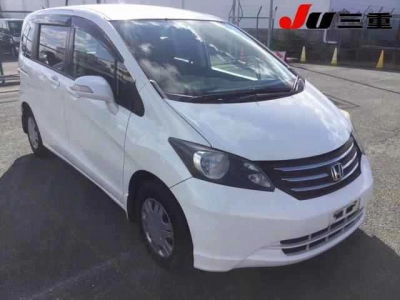HONDA FREED