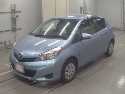 TOYOTA VITZ