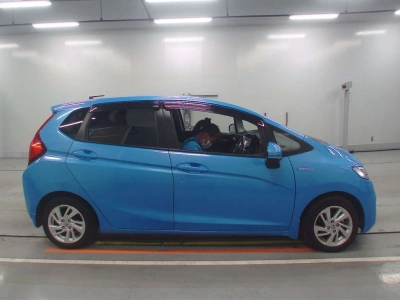 HONDA FIT HYBRID