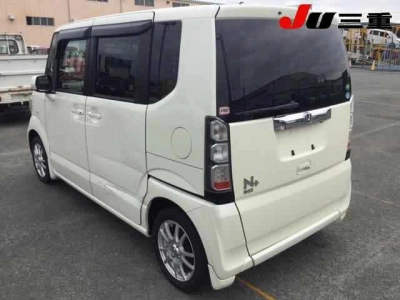 HONDA N BOX +