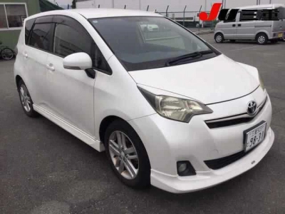 TOYOTA RACTIS