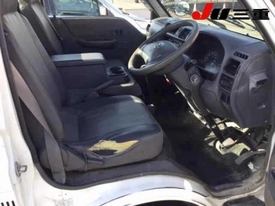 NISSAN VANETTE TRUCK