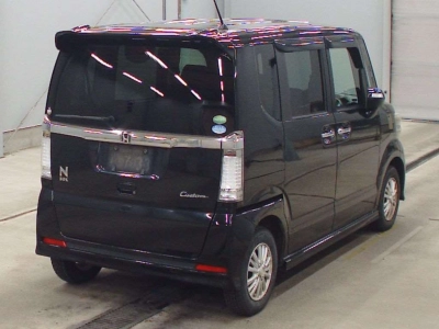 HONDA N BOX CUSTOM