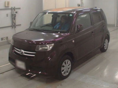 TOYOTA BB