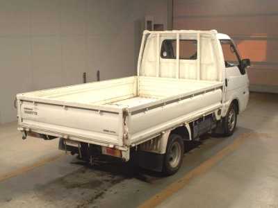 NISSAN VANETTE TRUCK