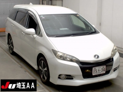 TOYOTA WISH
