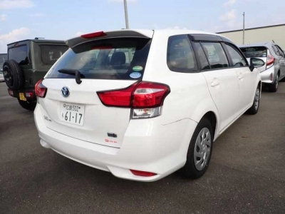 TOYOTA COROLLA FIELDER