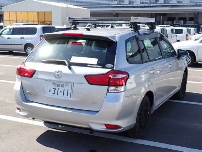 TOYOTA COROLLA FIELDER