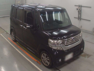 HONDA N BOX CUSTOM