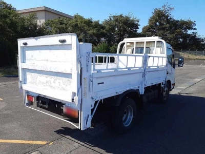 TOYOTA DYNA TRUCK