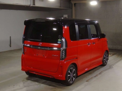 HONDA N BOX CUSTOM