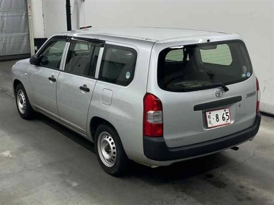 TOYOTA SUCCEED VAN