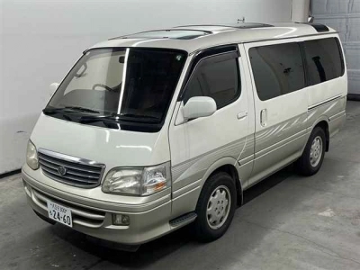 TOYOTA HIACE WAGON