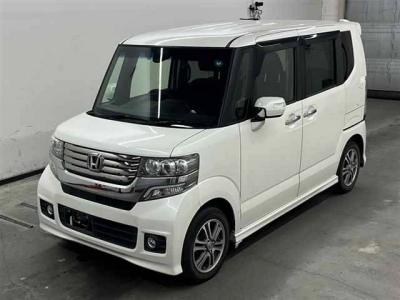 HONDA N BOX CUSTOM