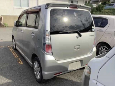 SUZUKI WAGON R STINGRAY