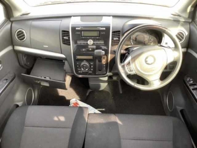 SUZUKI WAGON R STINGRAY