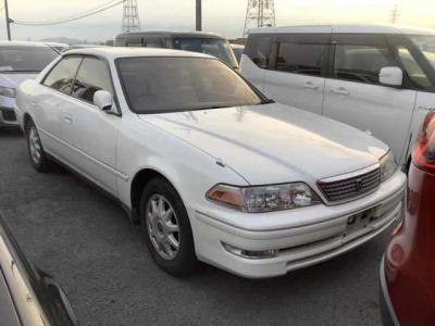 TOYOTA MARK II