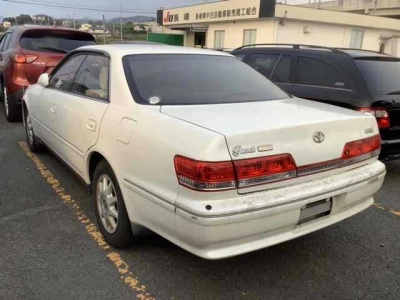 TOYOTA MARK II
