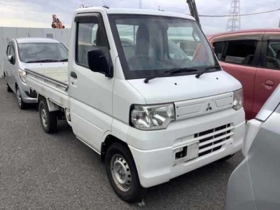 MITSUBISHI MINICAB TRUCK