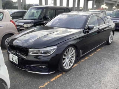 BMW 7 SERIES