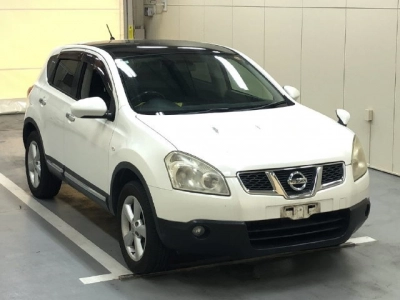 NISSAN DUALIS