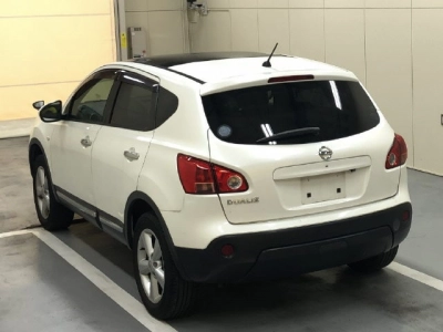 NISSAN DUALIS