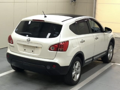 NISSAN DUALIS