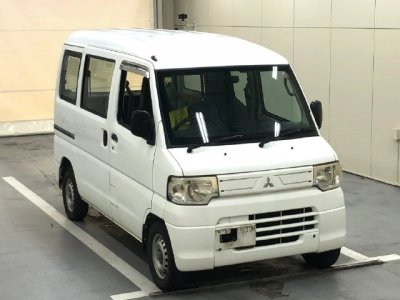 MITSUBISHI MINICAB